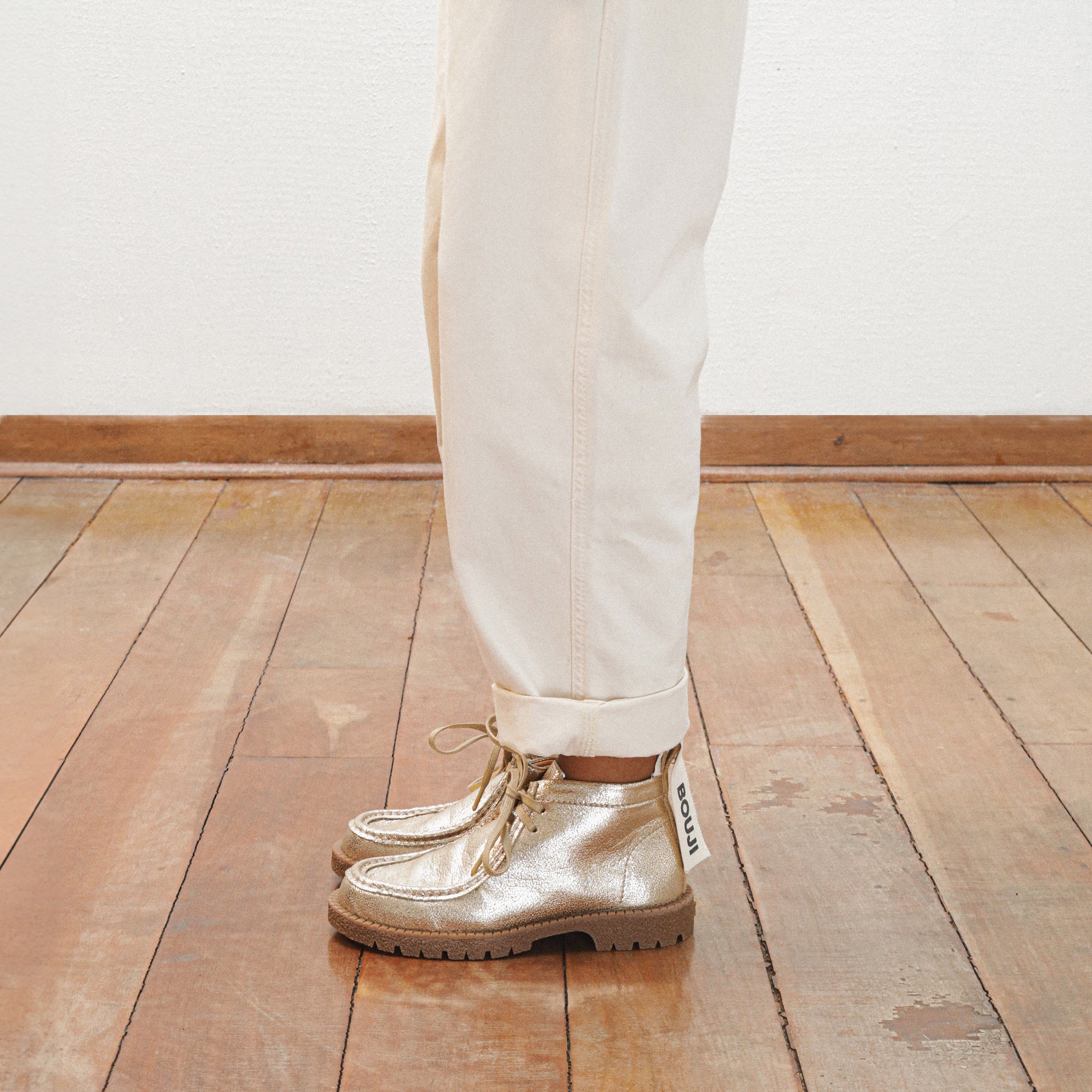 Botine Ouro 01