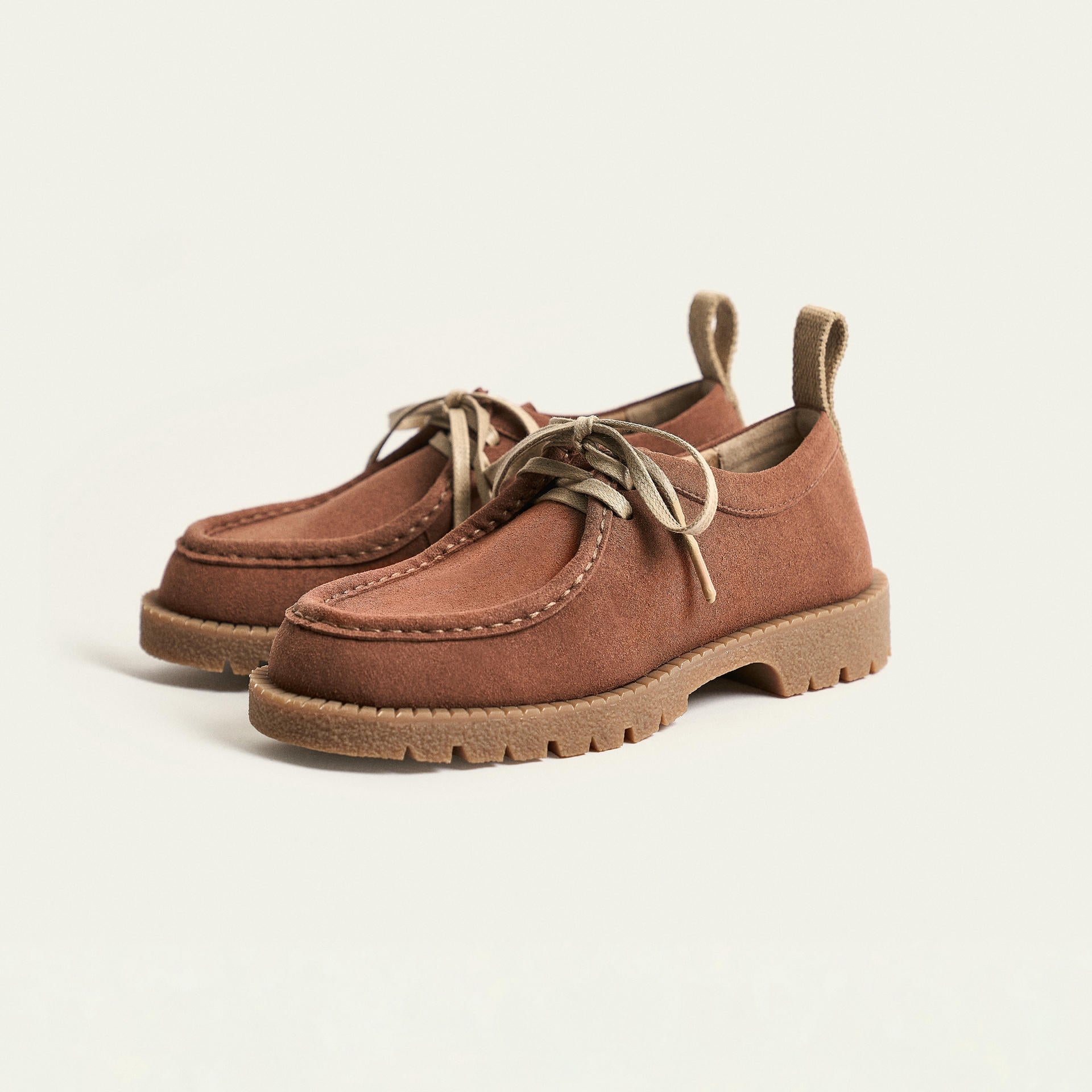 Wallabee Trama 05