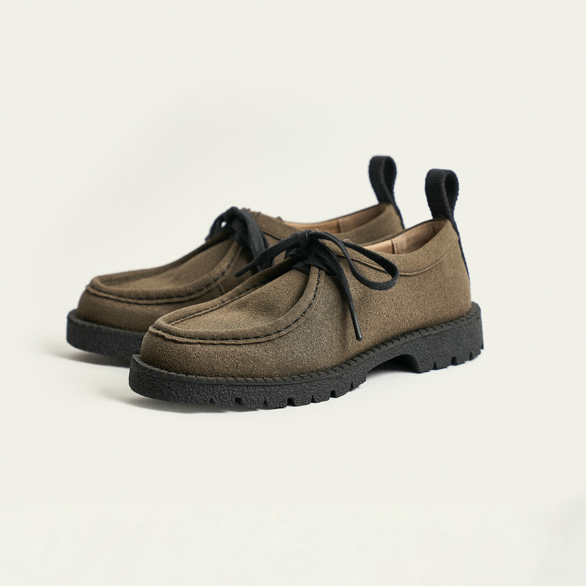 Wallabee Trama 03